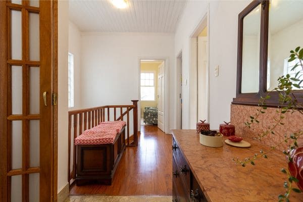 corredor-acolhedor-casa-backer.jpg